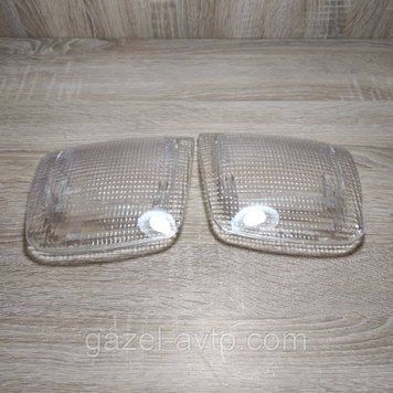 Стекло указателя поворота (повторителя) Газель,Соболь, Рута, Волга 31029, 3110,Москвич комплект (правое,левое) белое старого образца (заменитель)