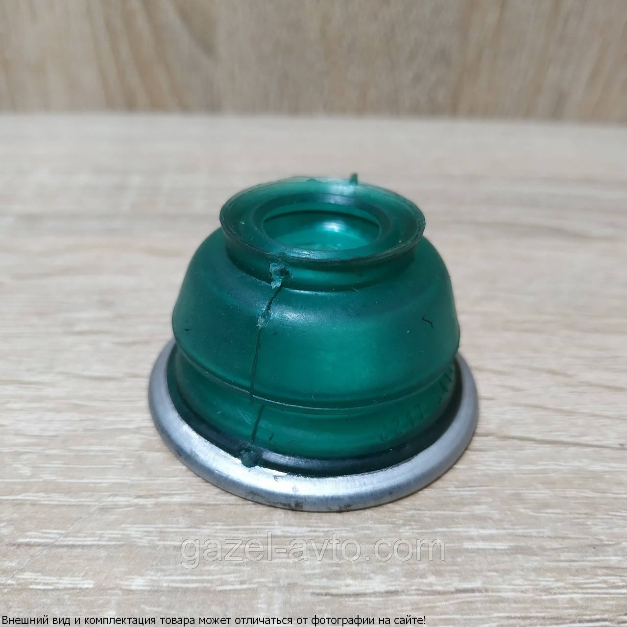 Пыльник шарнира рулевого (пальца) Волга (зеленая силикон с кольцом метал) (пр-во K&K&K,Украина)