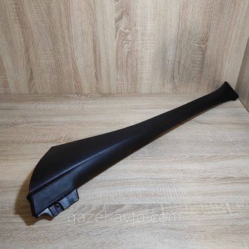Накладка стекла ветрового (облицовка стойки) Газель, Соболь, Рута, Бизнес, Баргузин с 2003г.в. правая наружная (покупн. ГАЗ)