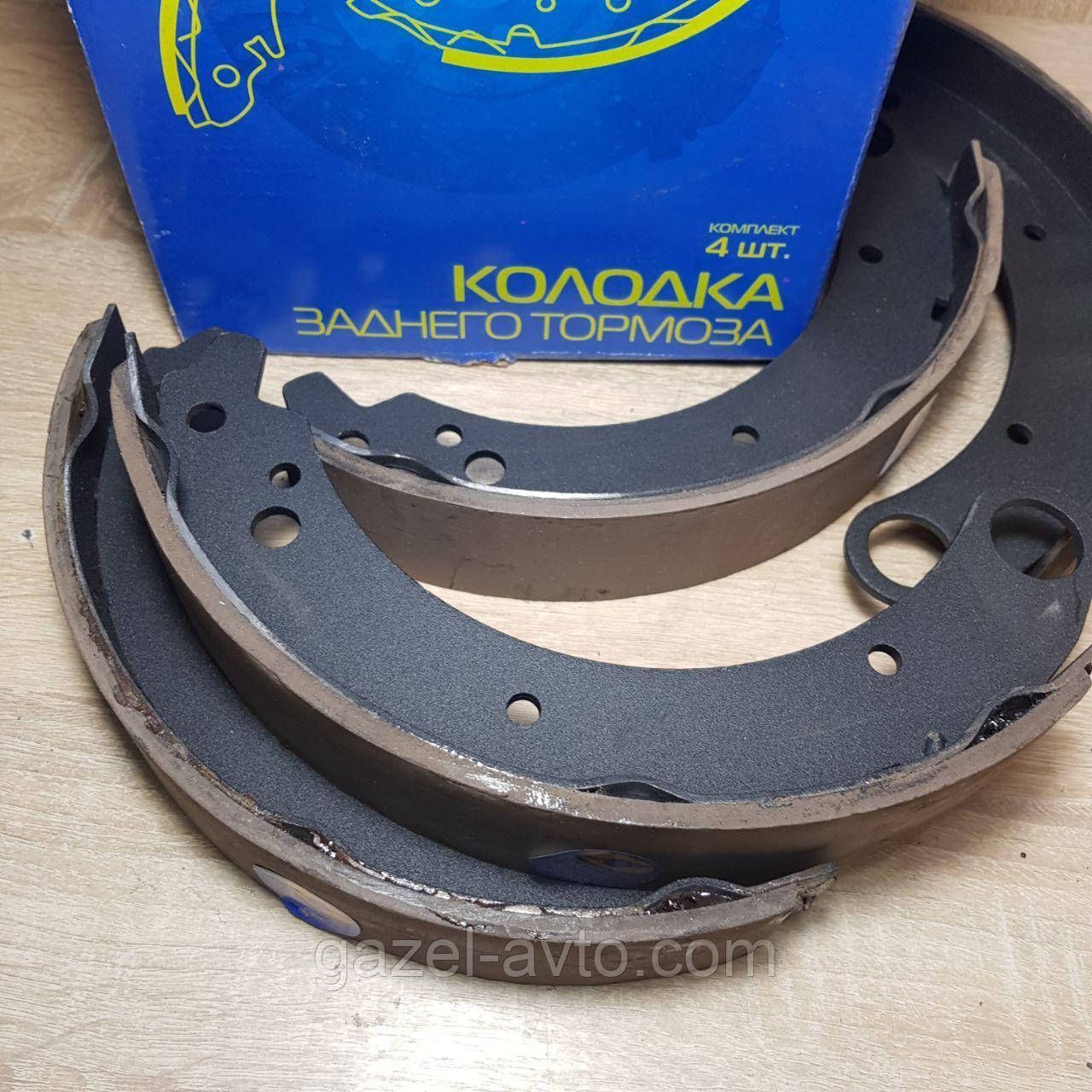 Колодка гальмівна Волга задня з довжиною накладкою комплект 4 шт (в-во Сатурн)