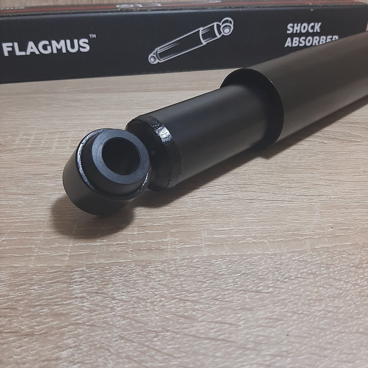 Амортизатор Волга задній масляний (вир-во Flagmus)