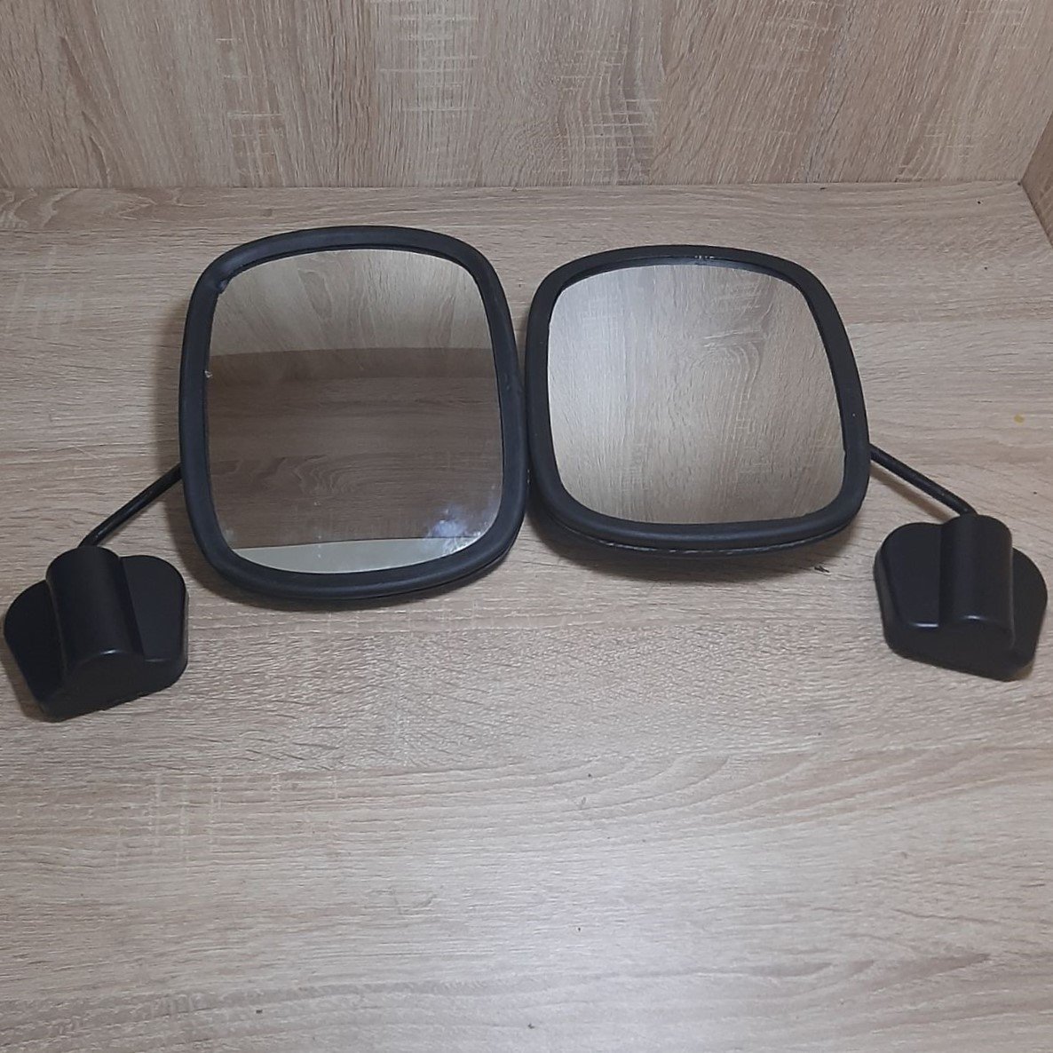 Зеркало наружное УАЗ 452 (таблетка,санитарка,буханка) правое,левое (короткий кронштейн)